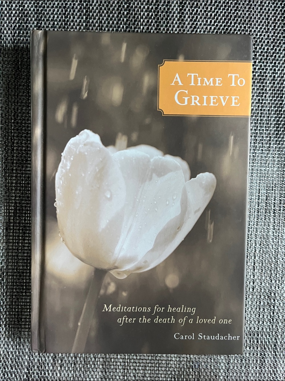 Hallmark A Time to Grieve – White & Brown